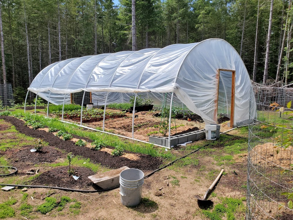 Ventilating the Hoop House
